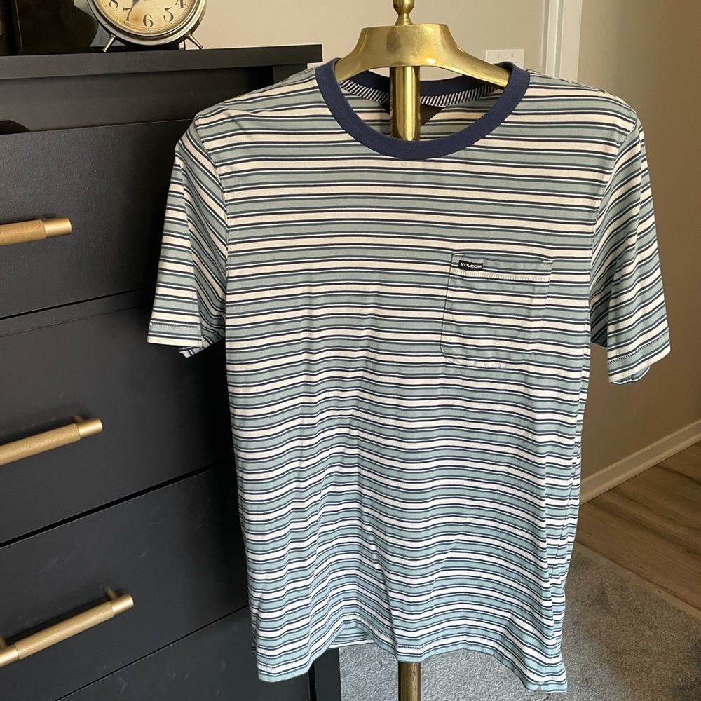 Volcom stripe shirt